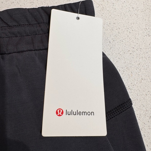 2 PIECE SET Lululemon Beautiful brand new tracksuit. Soft stream. - Picture 4 of 10